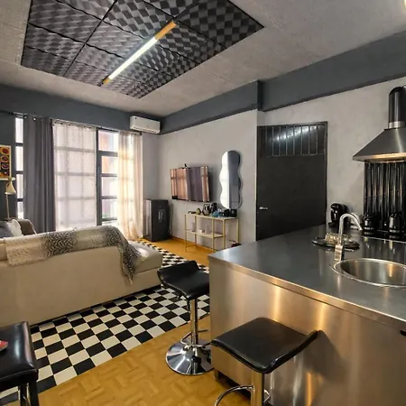 Jim Villa1 Family Fast Wi-fi Free Parking *